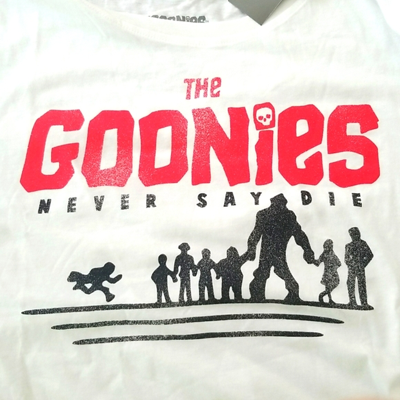 Goonies "Never Say Die" Graphic Tee - Picture 5 of 5